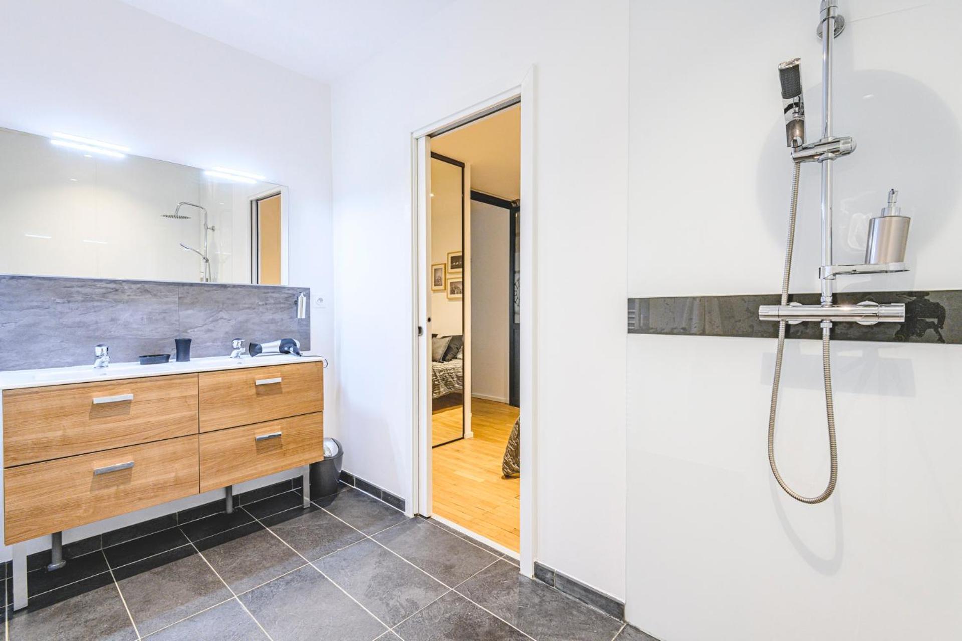 Ikizen Prestige - Loft Du Cadran - Parking Prive Apartment Reims Ngoại thất bức ảnh